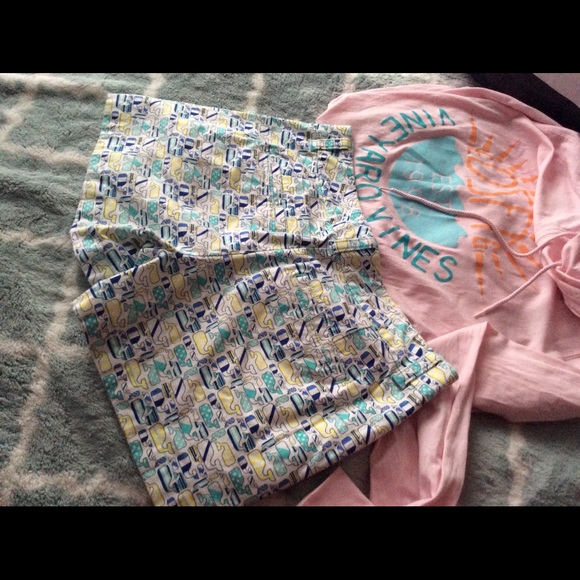 VINEYARD  VINES shorts size 00 excellent condition - Picture 3 of 3